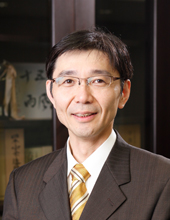 石井　洋一