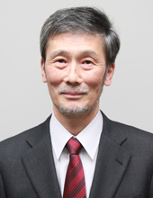 都筑　学