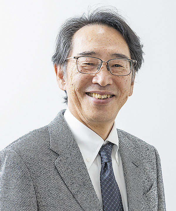眞島 任史