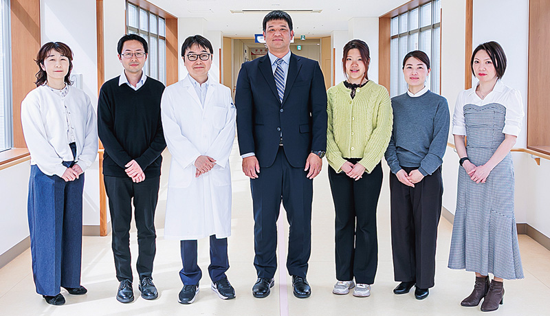 生物統計の専門家などとも連携