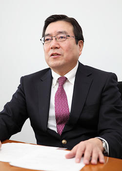 伊藤秀二さん