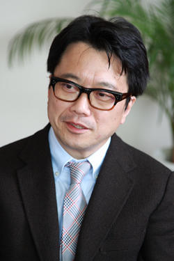 石原正康さん