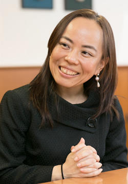根本亜紀さん