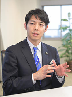 鈴木 直道さん
