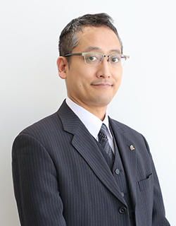 明石 孝也教授