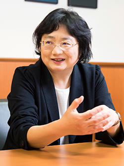 上西 充子さん