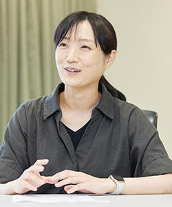 橋爪 絢子准教授